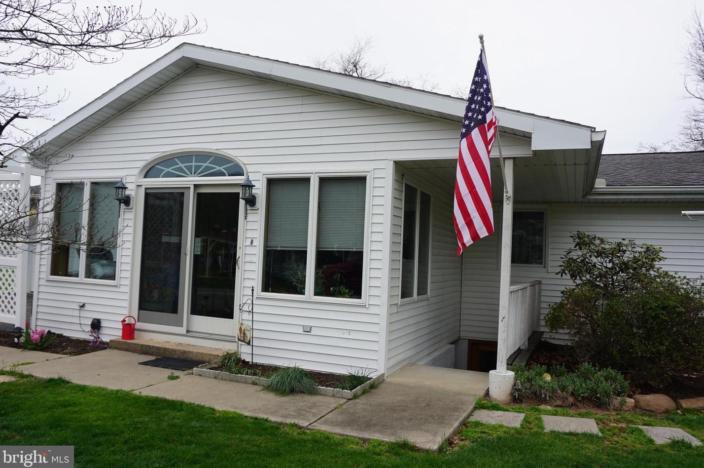 123 Snyder Ave, Elizabethville, PA 17023-8742