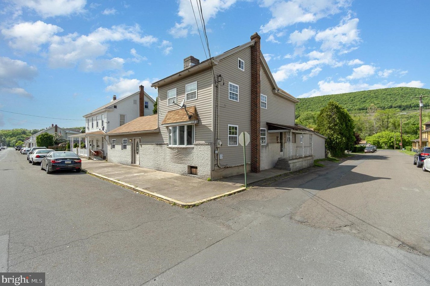 343 N 2nd St, Lykens, PA 17048