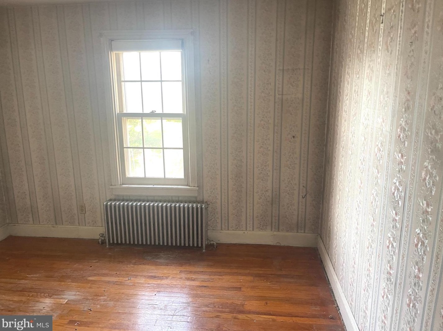 241 Water St, Hbg Inter Airp PA  17057-2257 exterior