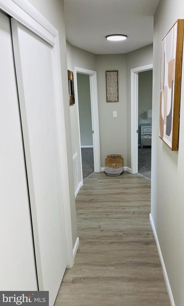 1508 Spring Garden Dr, Hbg Inter Airp PA  17057-3272 exterior