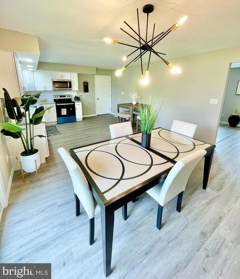 1508 Spring Garden Dr, Hbg Inter Airp PA  17057-3272 exterior