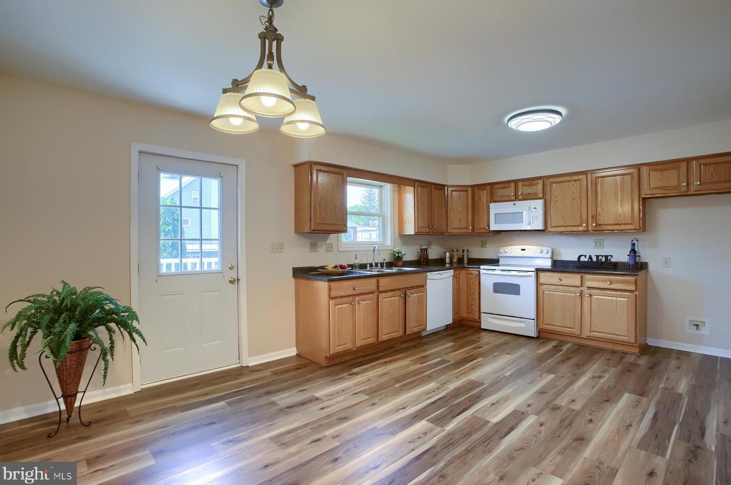 34 Wetzel St, Highspire, PA 17034