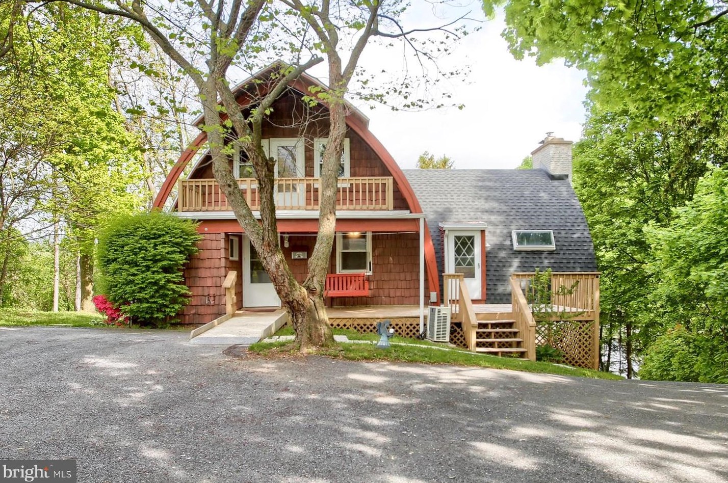 7461 Moyer Rd, Harrisburg, PA 17112