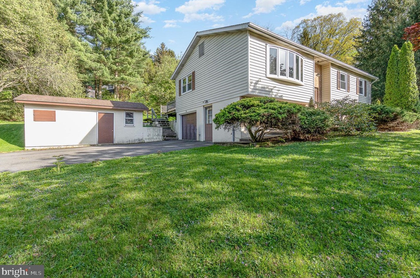 629 Spruce St, Lykens, PA 17048