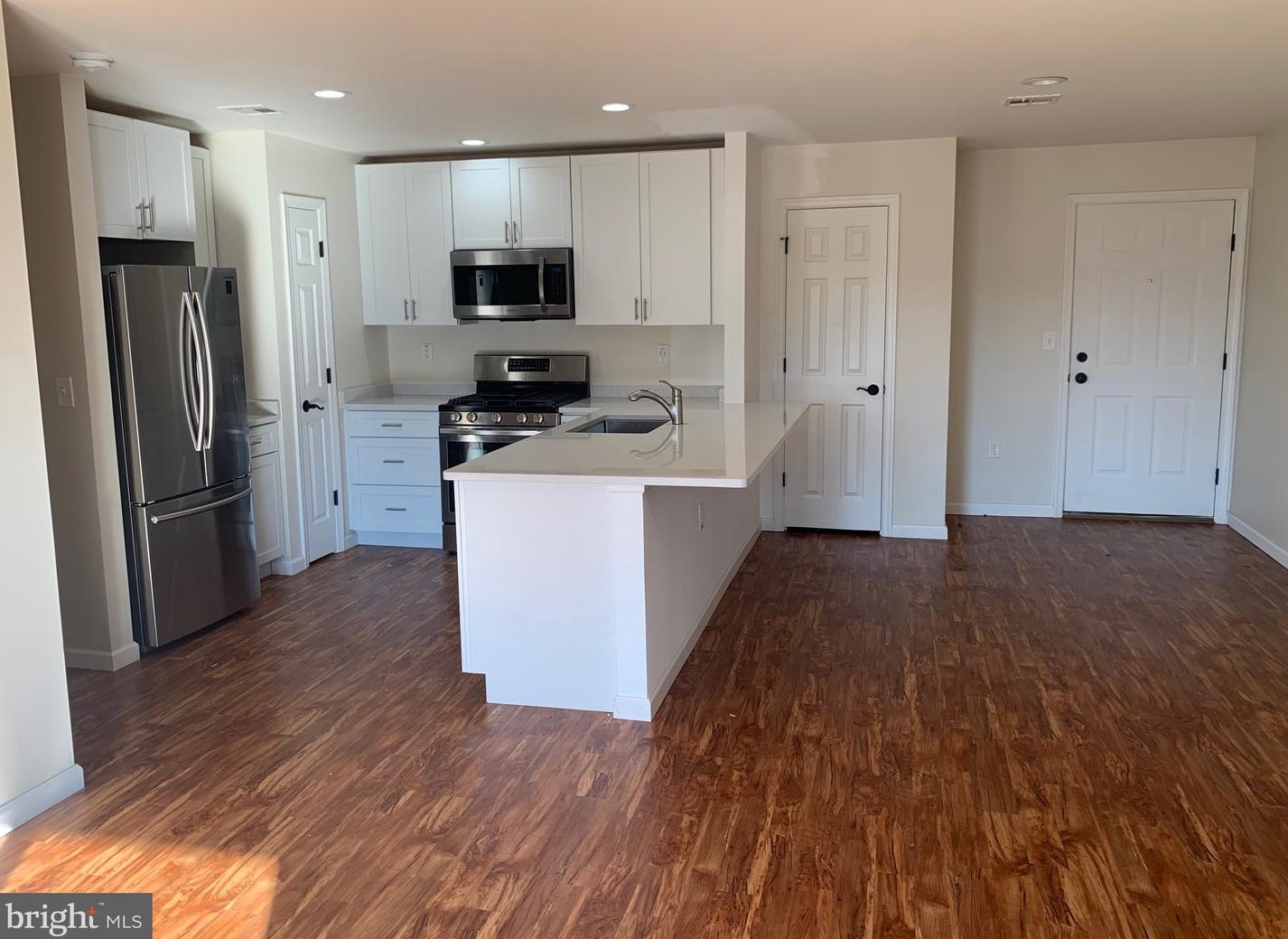 209 Sparrow Rd, Hummelstown, PA 17036