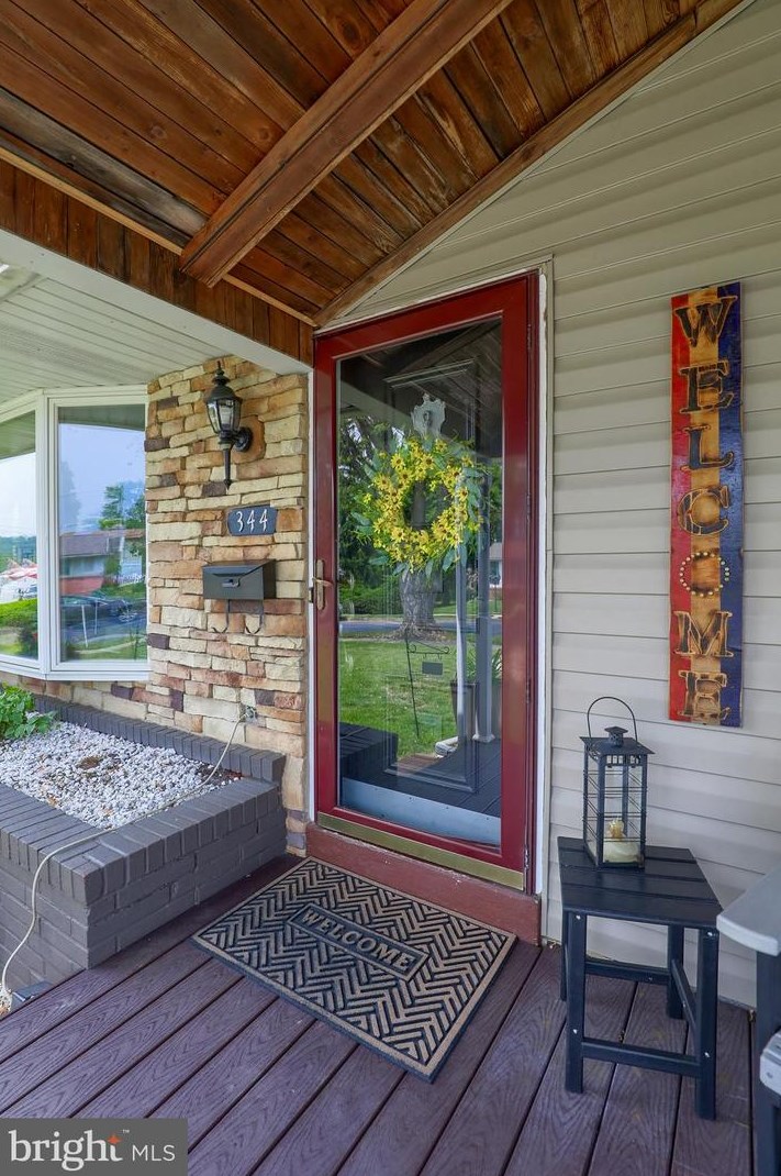 344 Ridge Ave, Hbg Inter Airp, PA 17057