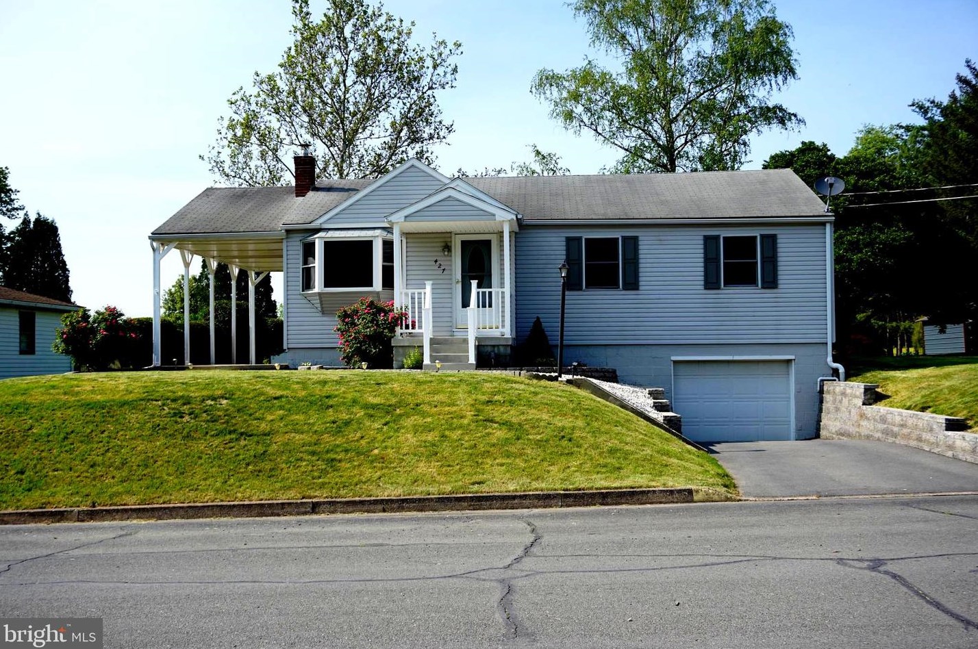 427 W Broad St, Elizabethville, PA 17023