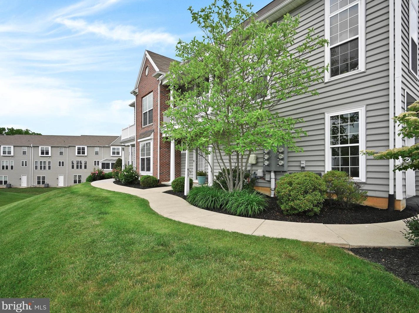 615 Darby Ct, Hummelstown, PA 17036