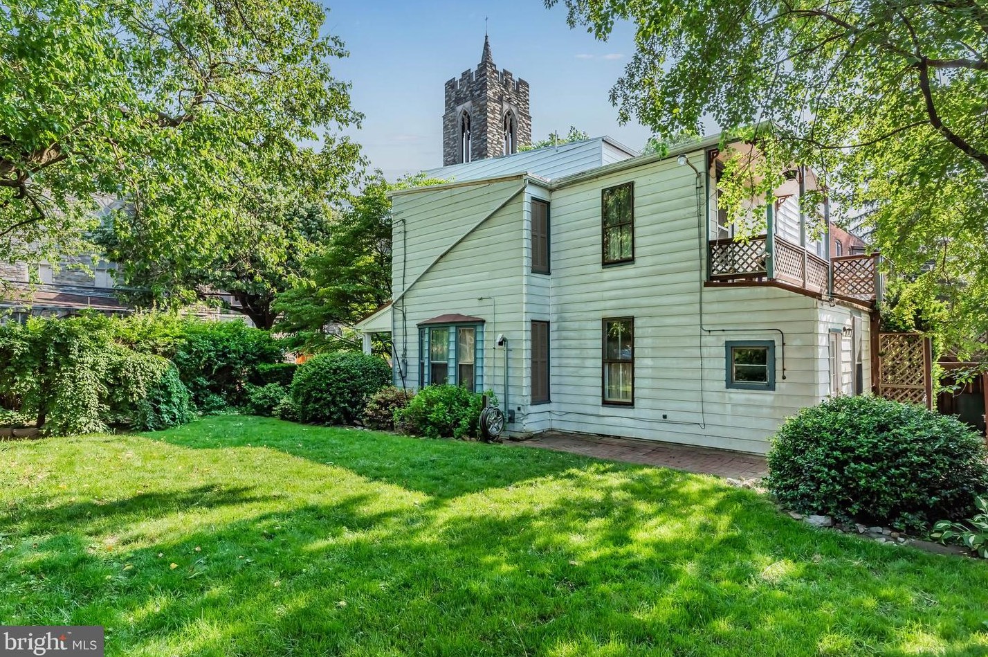 320 Woodbine St, Harrisburg, PA 17110