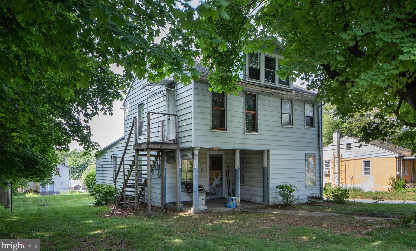 2401 Highland Ave, Harrisburg, PA 17109