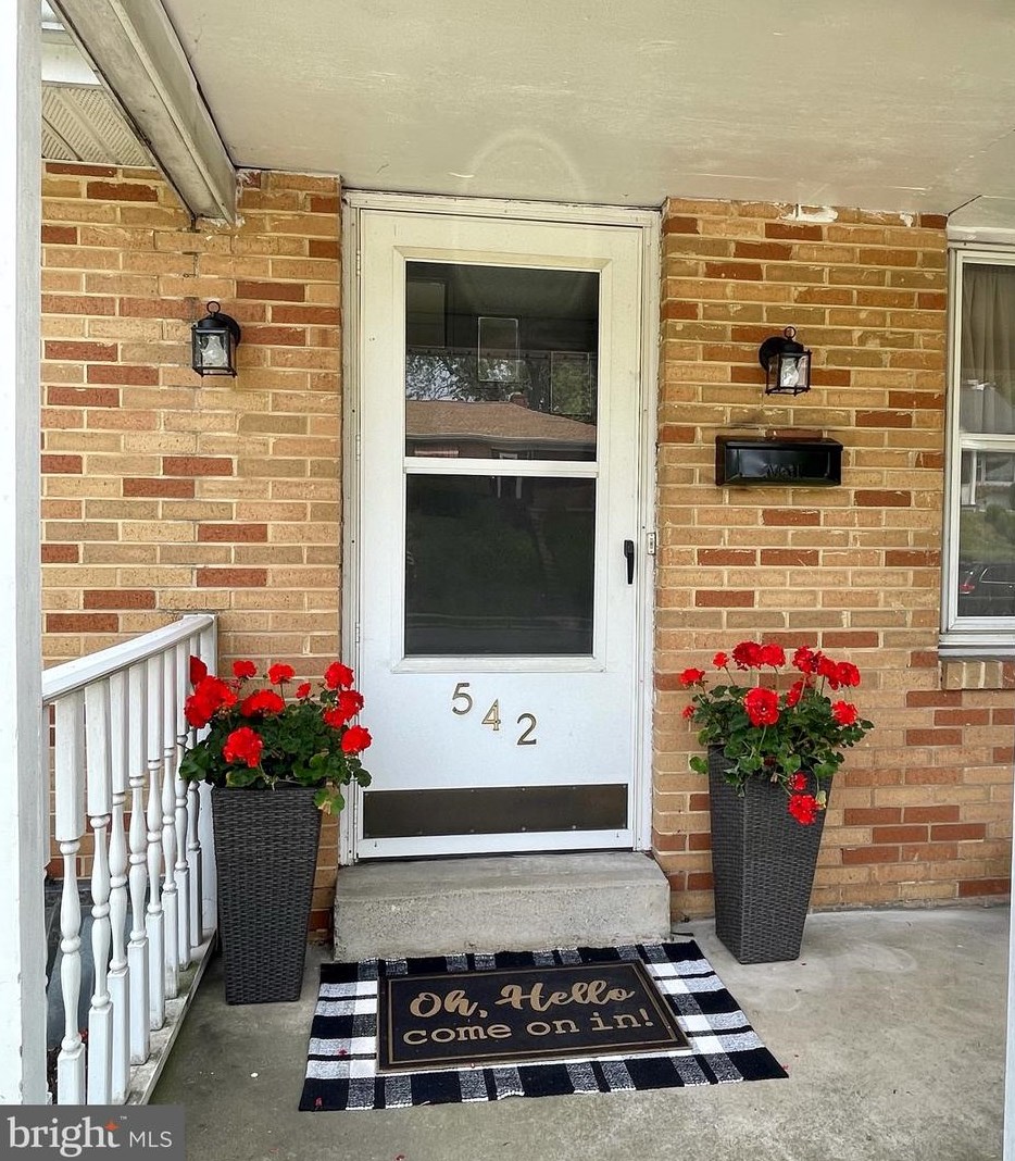 542 W Areba Ave, Swatara, PA 17033