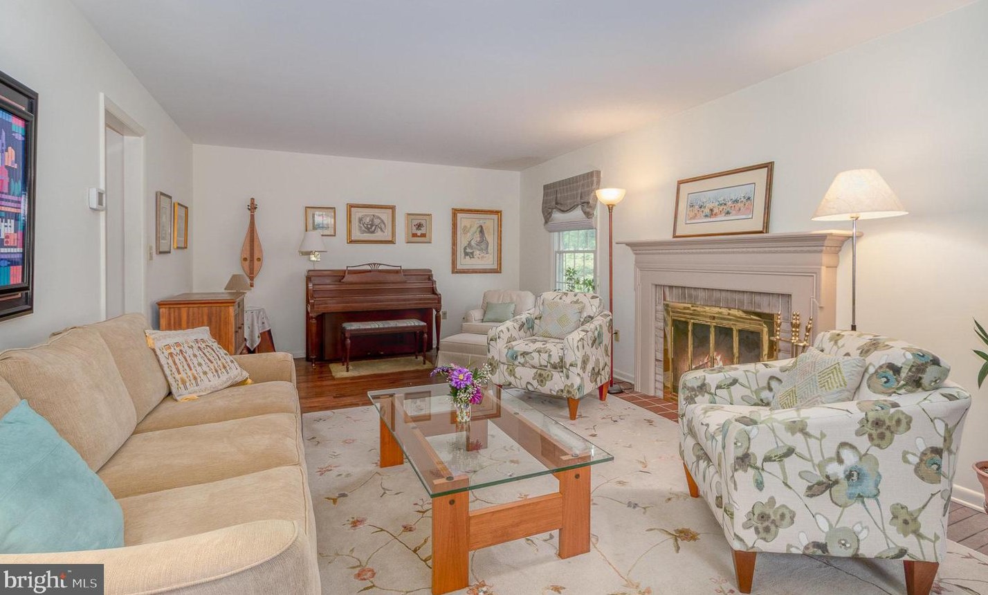 360 Harvey Rd, Swatara, PA 17033