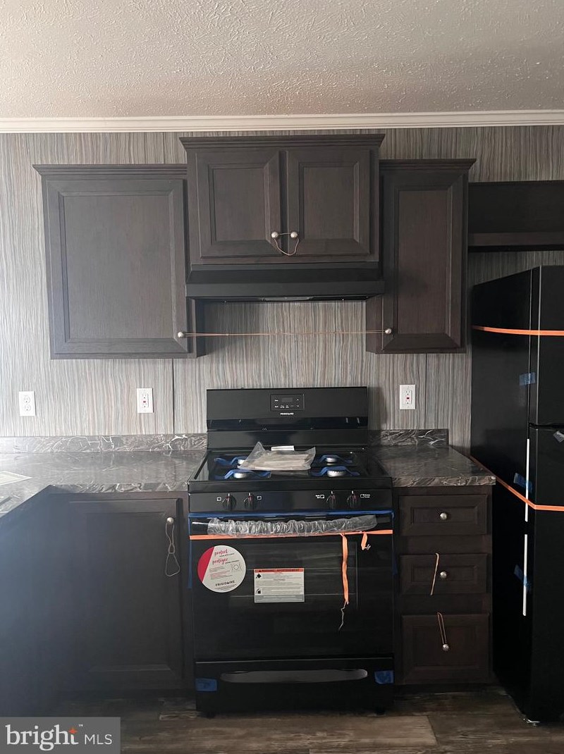 140 Eby Ln, Hbg Inter Airp, PA 17057-3004