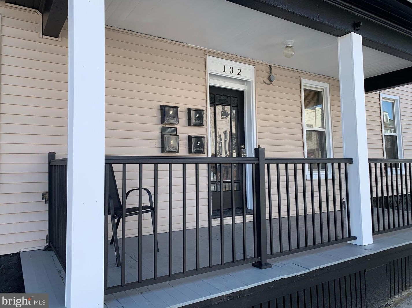 132 Main St, Hbg Inter Airp PA  17057-1215 exterior