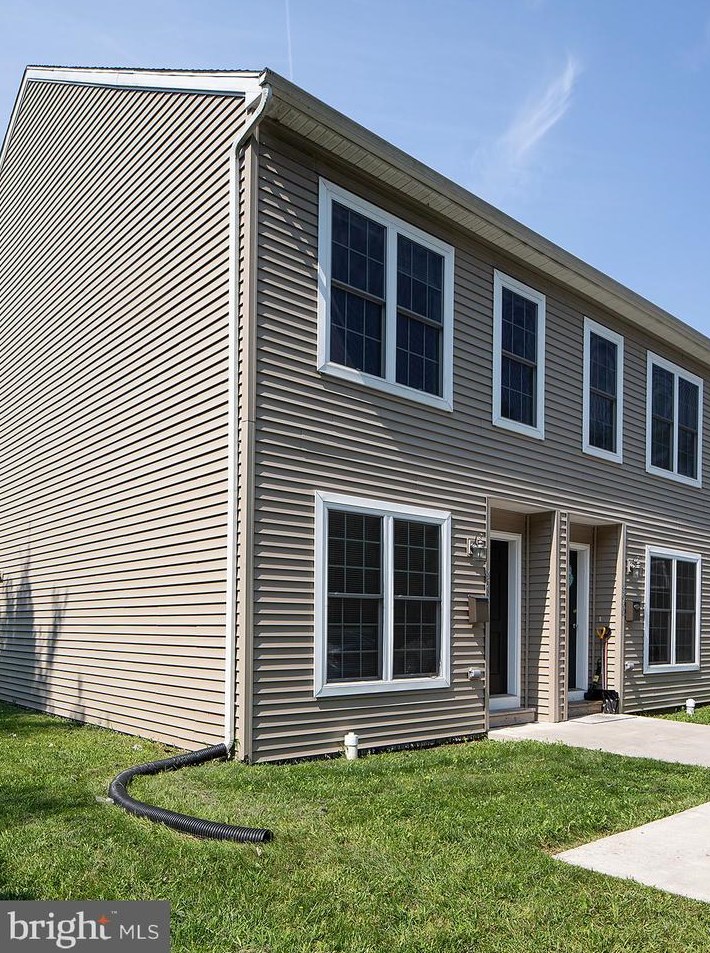 4738 Tuscarora St, Harrisburg, PA 17110