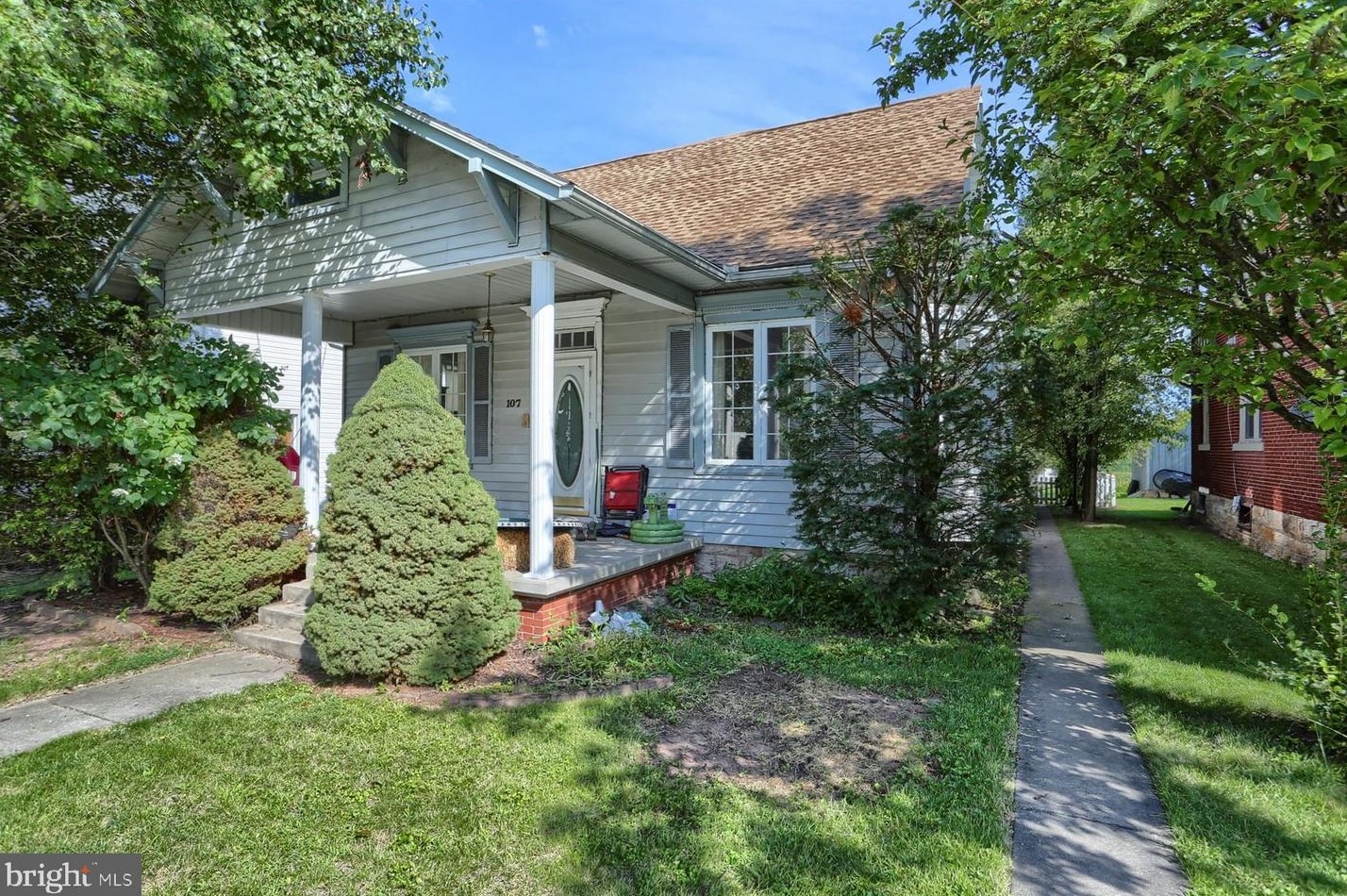 107 W Broad St, Elizabethville, PA 17023