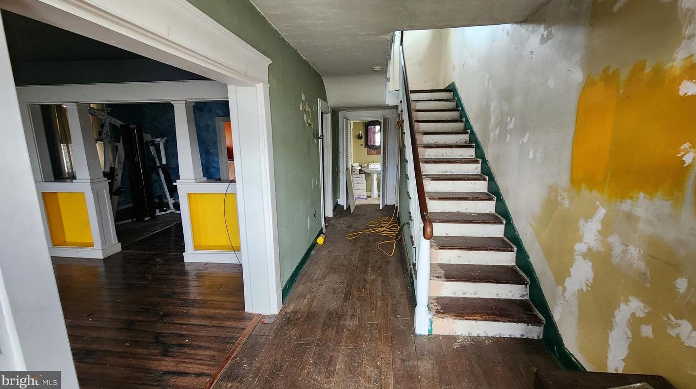 32 State St, Hbg Inter Airp, PA 17057-1015
