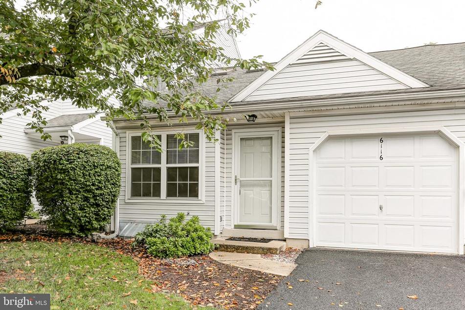 6116 Spring Knoll Dr, Harrisburg, PA 17111 MLS PADA2026400 Coldwell