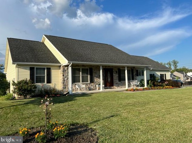 545 Morgan Dr, Hbg Inter Airp, PA 17057-3590