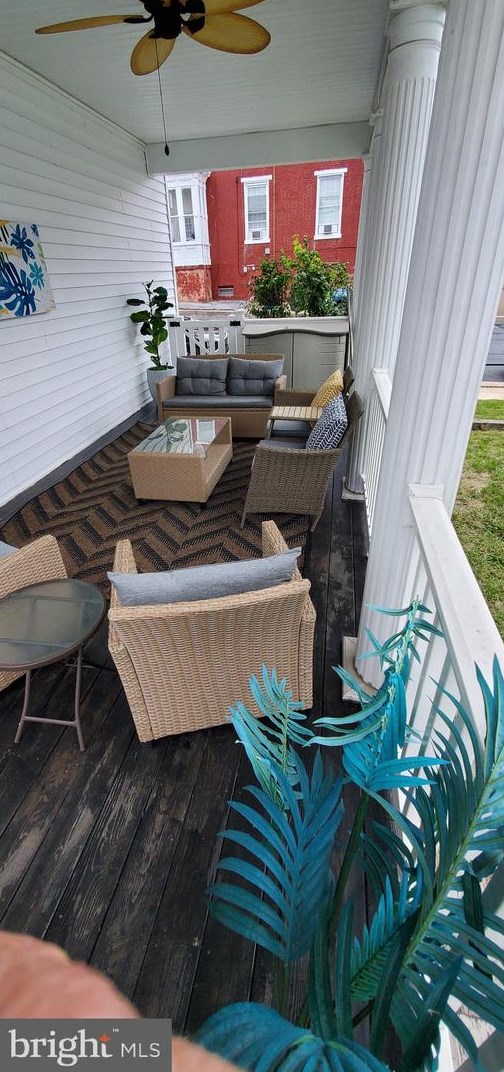 104 Main St, Hbg Inter Airp PA 17057-1216 exterior