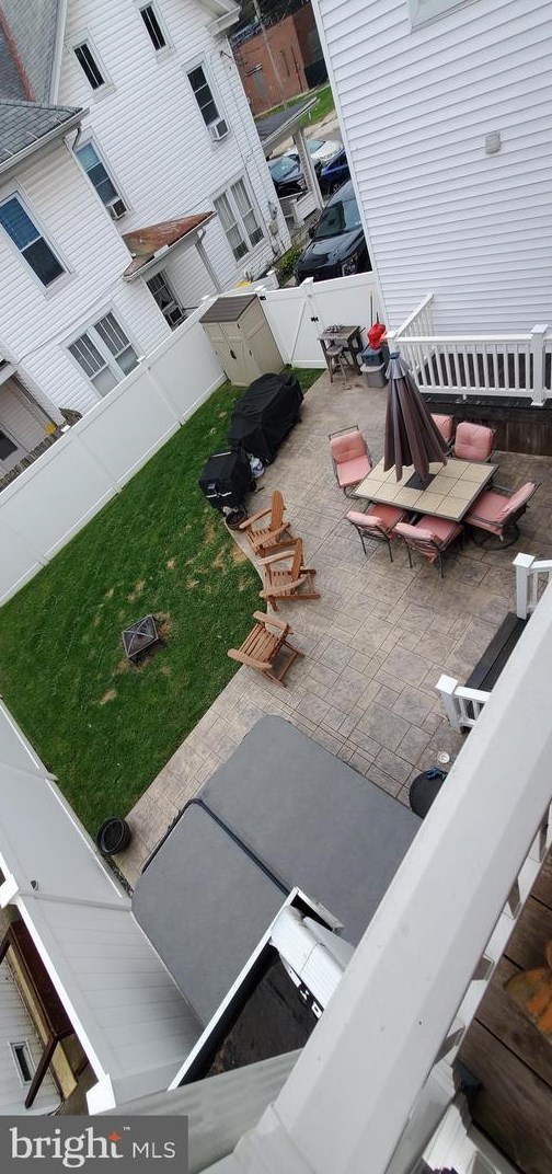 104 Main St, Hbg Inter Airp PA 17057-1216 exterior