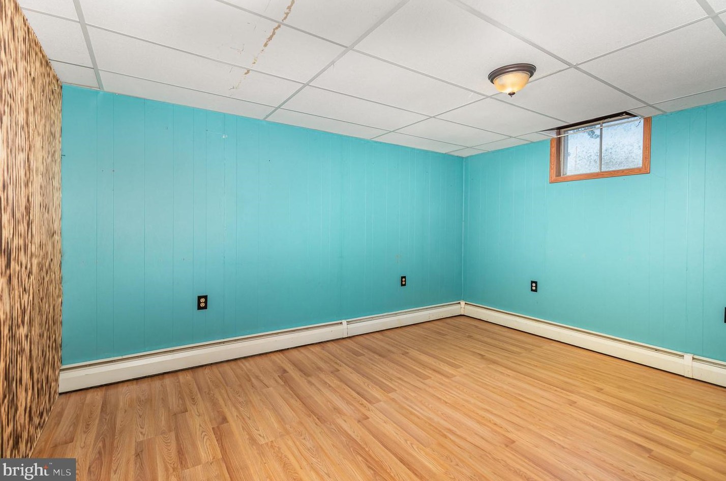 302 Hickory Hill Ter, Harrisburg PA  17109-1222 exterior