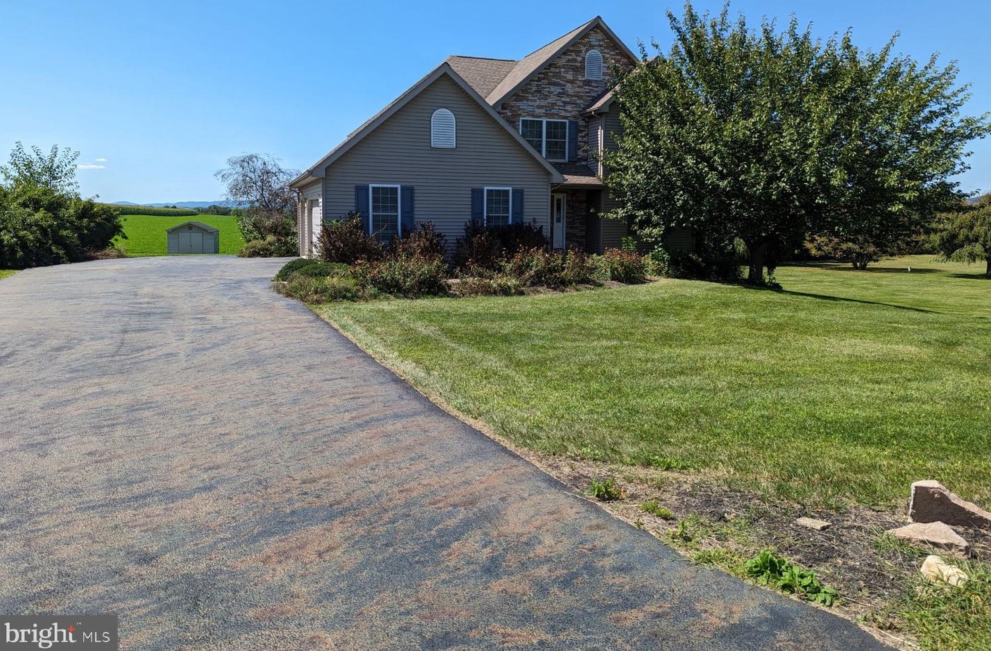 312 Tennessee Ave, Elizabethville, PA 17023-9639