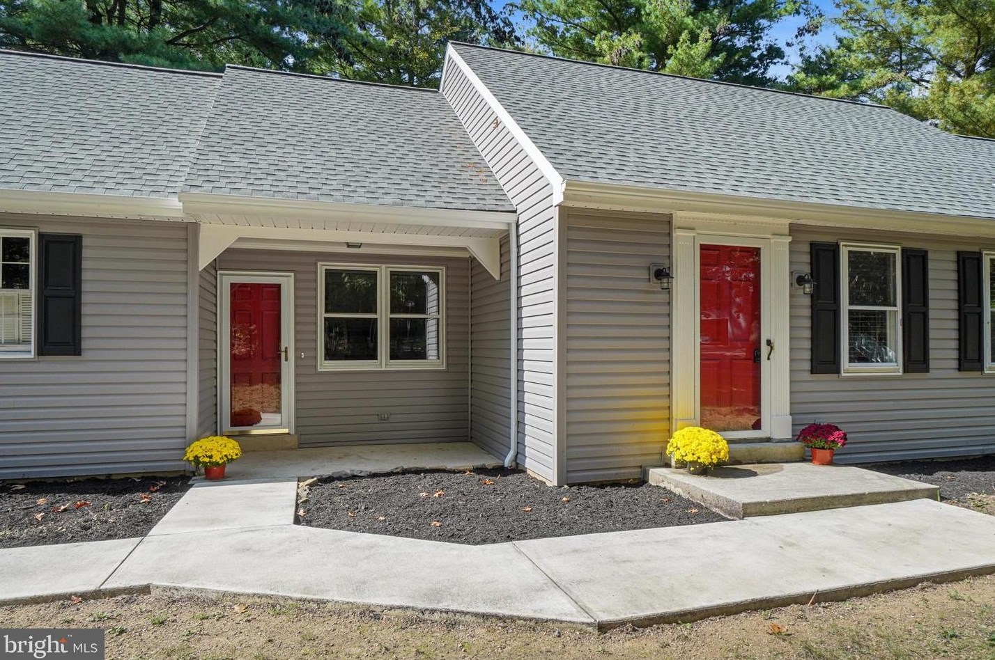 177 Laurel Dr, Swatara, PA 17033