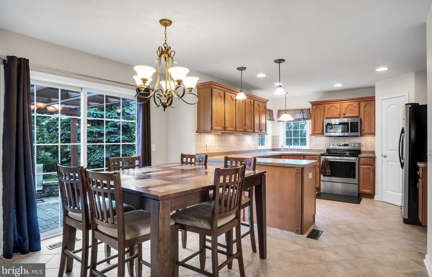 6187 Chatham Glenn Way, Harrisburg, PA 17111-4285