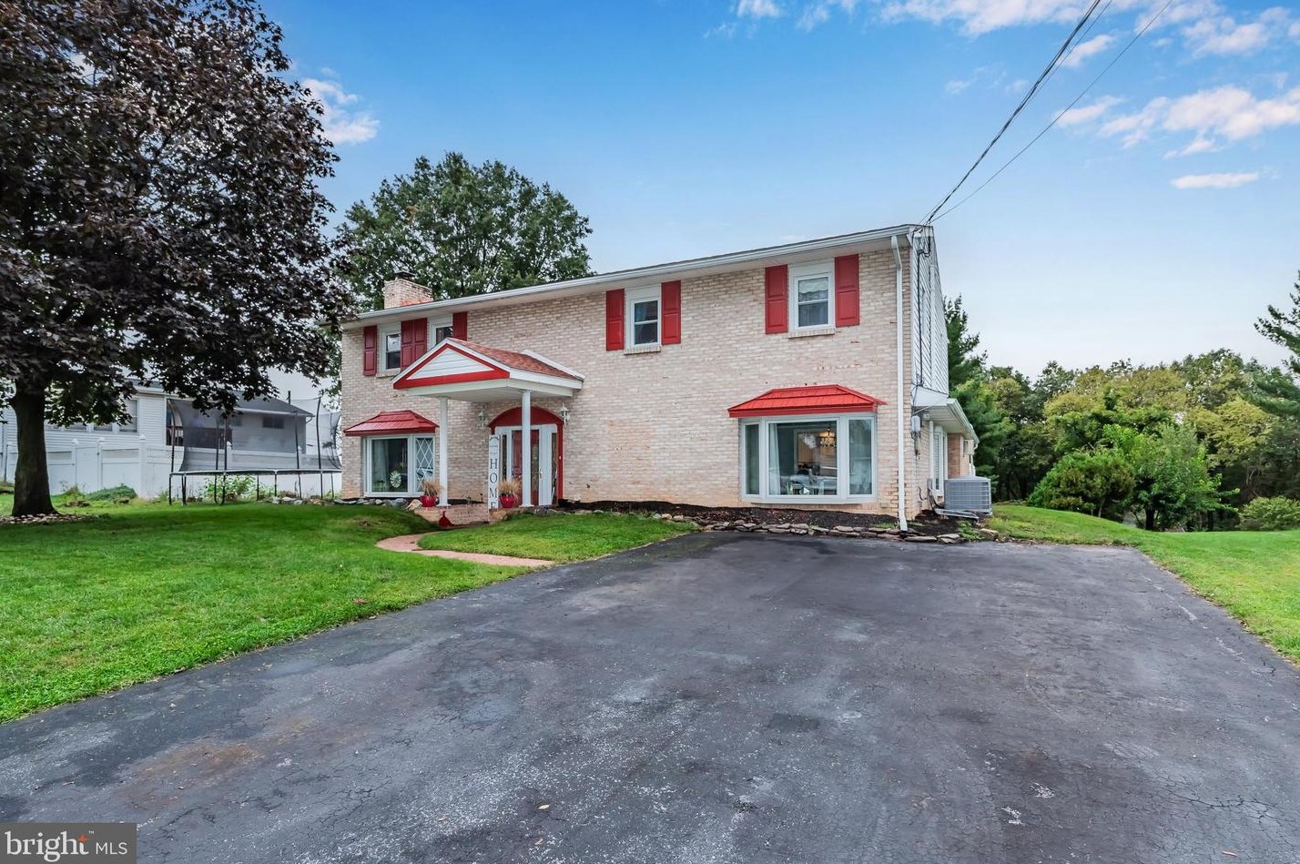 8006 Evelyn St, Hummelstown, PA 17036