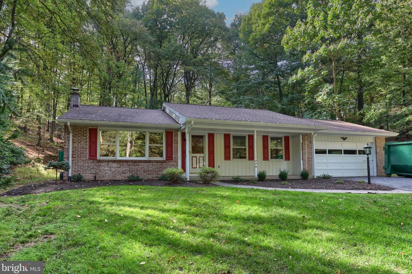 478 Hilltop Rd, Hummelstown, PA 17036