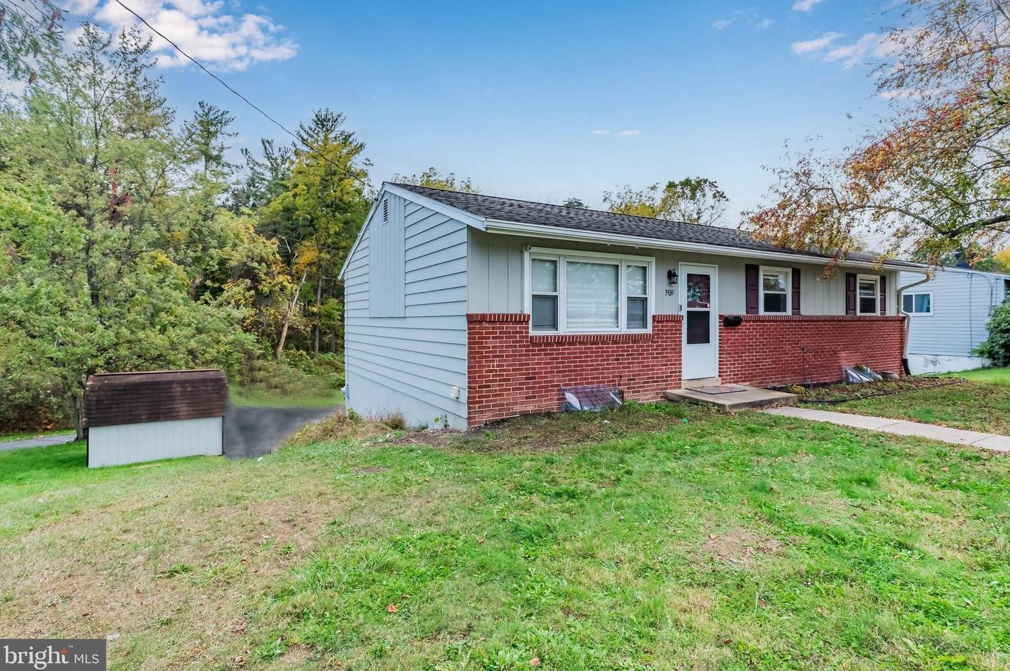 3839 Over Dr, Harrisburg, PA 17109