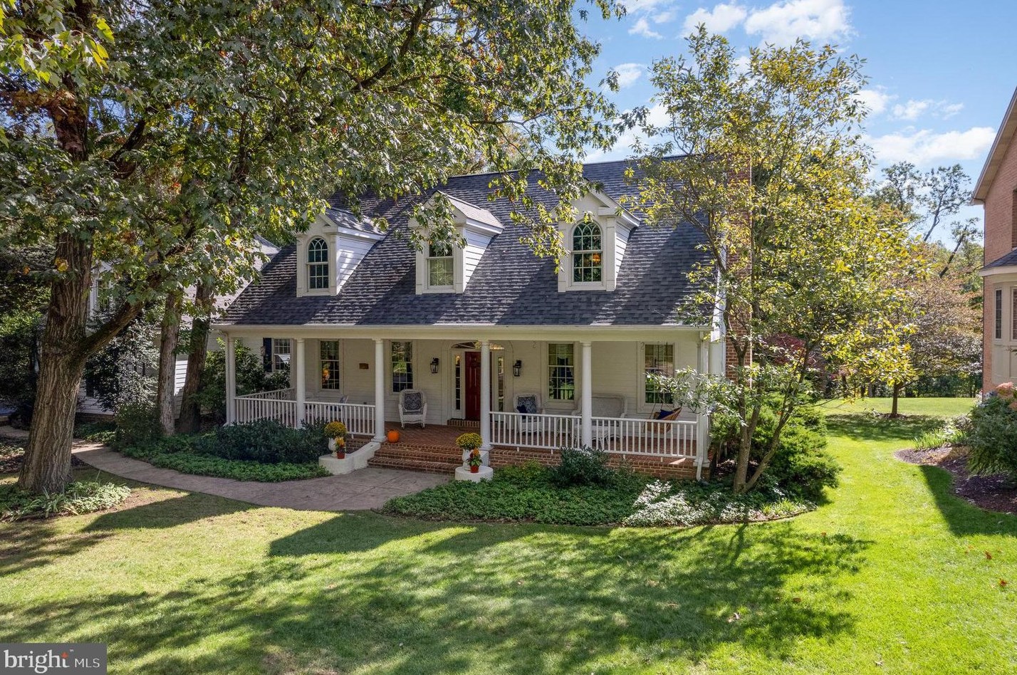 764 Pine Tree Rd, Hummelstown, PA 17036