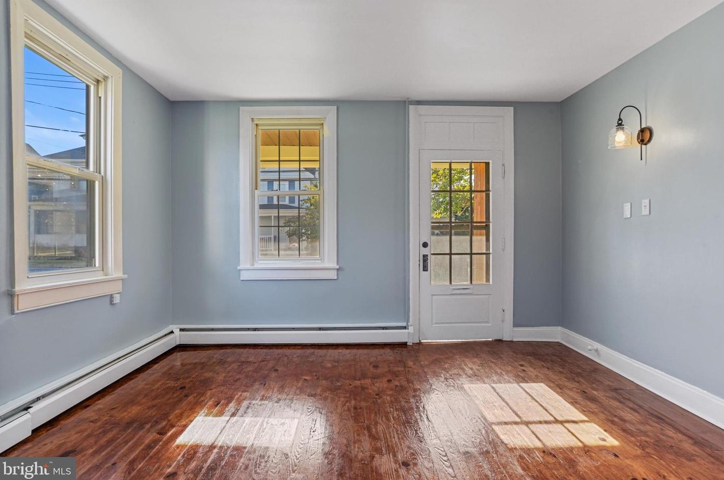 347 E Derry Rd, Swatara, PA 17033