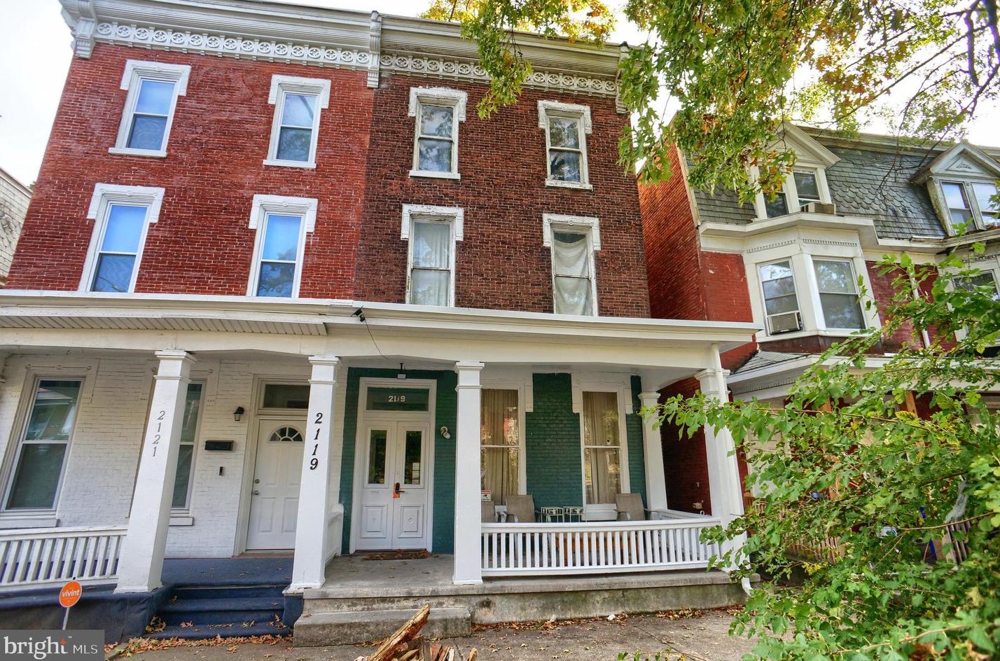 2119 Derry St, Harrisburg, PA 17104