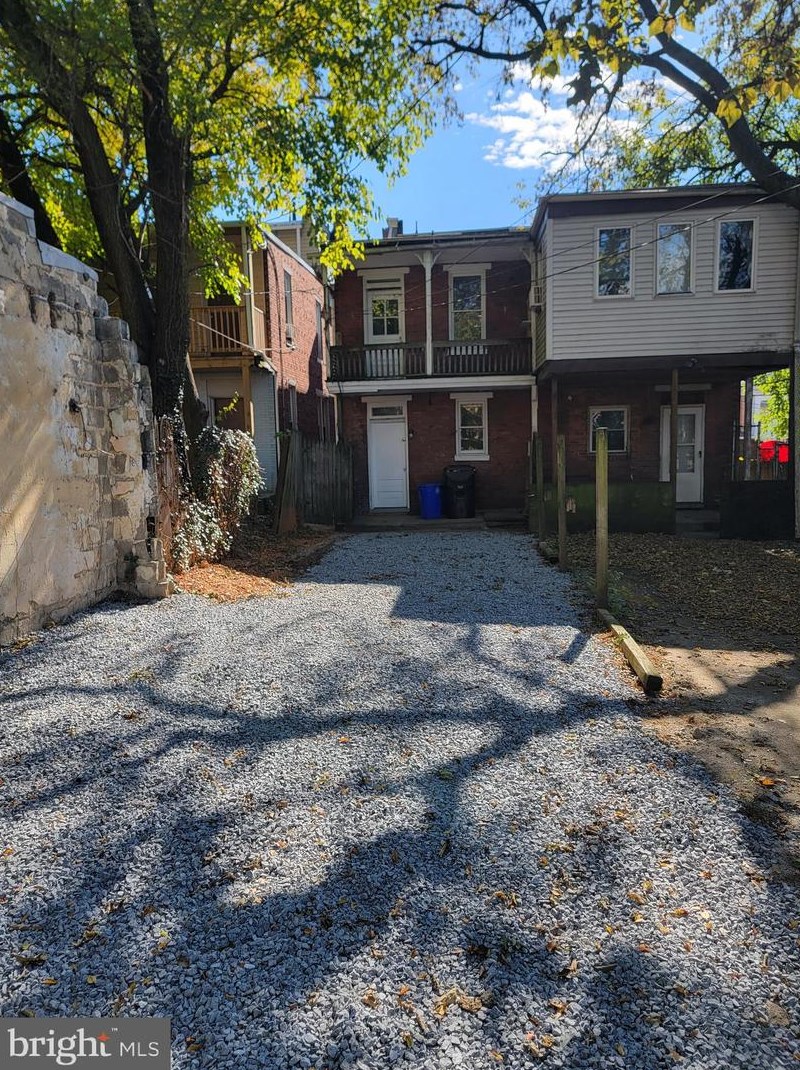 1912 Park St, Harrisburg, PA 17103