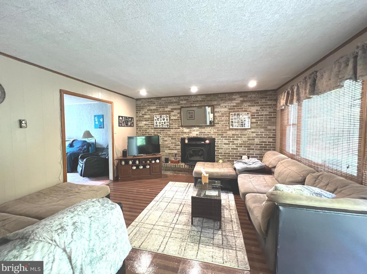 194 Dividing Ridge Rd, Powells Vly, PA 17032-9612
