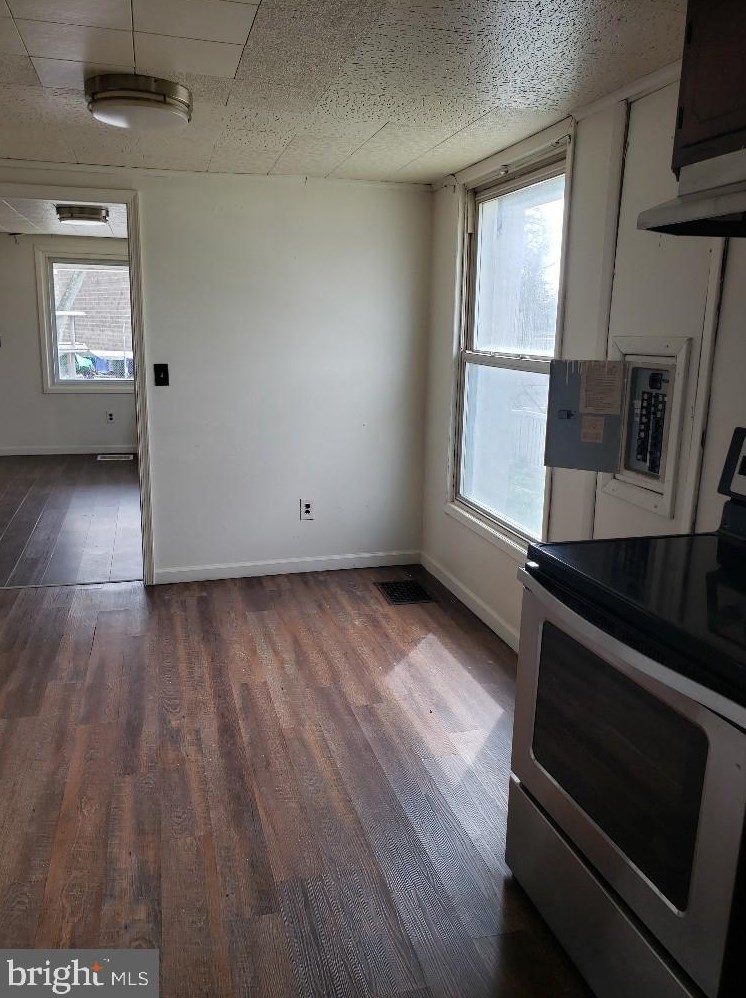 5544 Walnut St, Harrisburg, PA 17112-4031