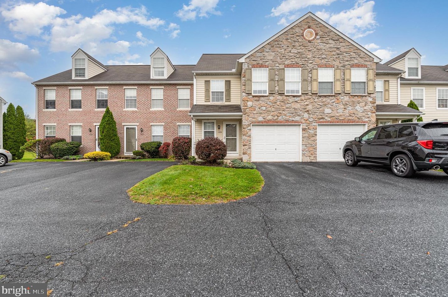 129 Buckley Dr, Harrisburg, PA 17112