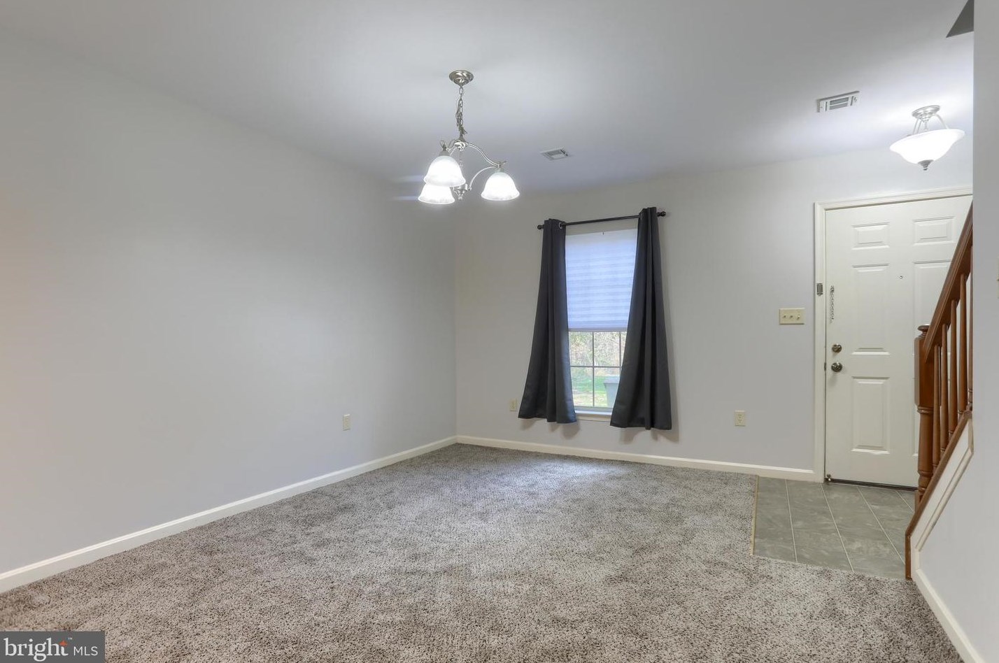 512 Woodthrush Ct, Harrisburg, PA 17110