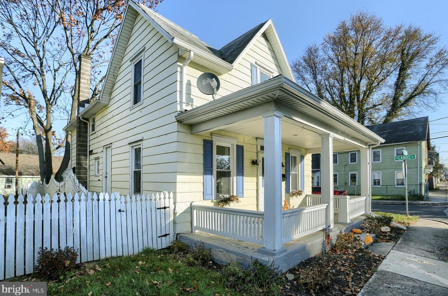 302 W 2nd St, Hummelstown, PA 17036