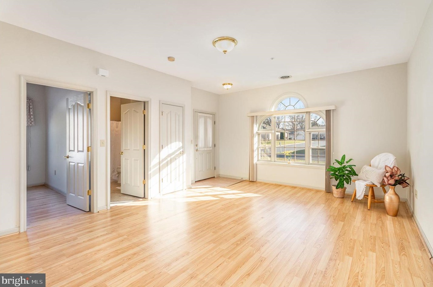 110 Leonard Ln, Harrisburg, PA 17111
