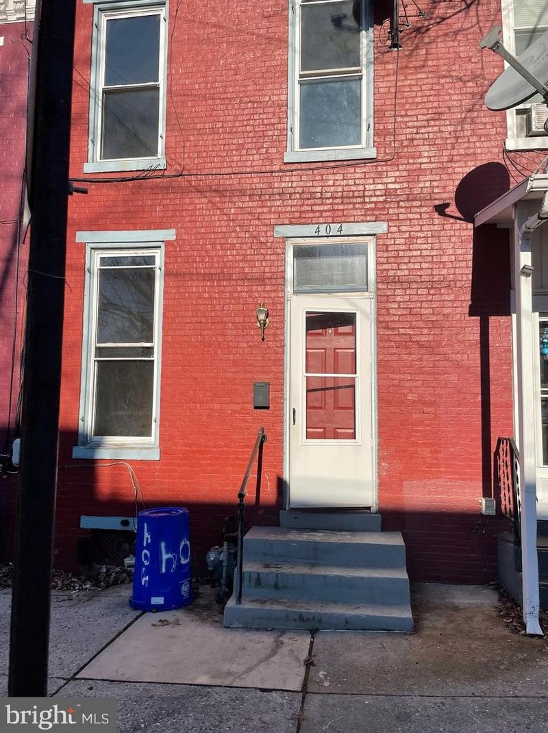 404 Muench St, Harrisburg, PA 17102