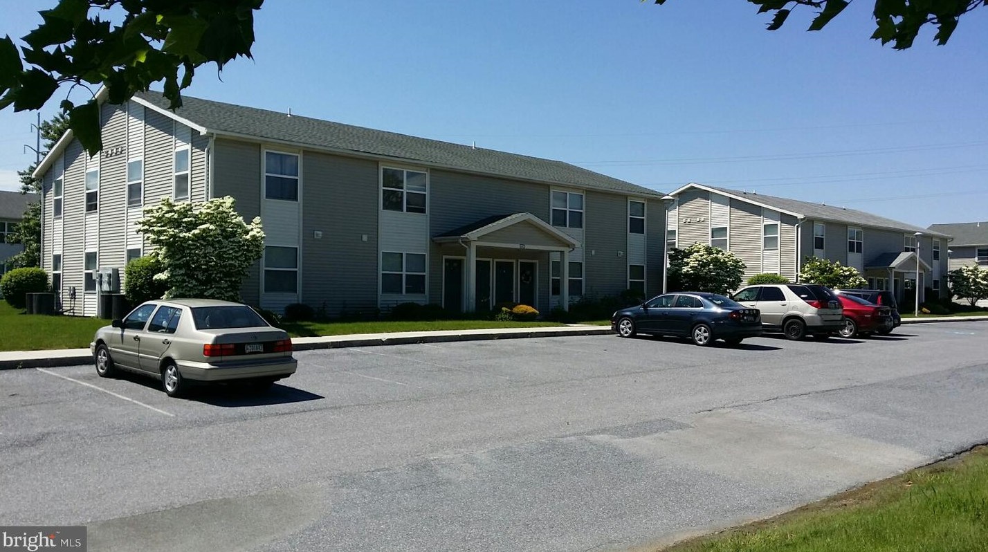 2300 Vartan Ct, Harrisburg, PA 17110