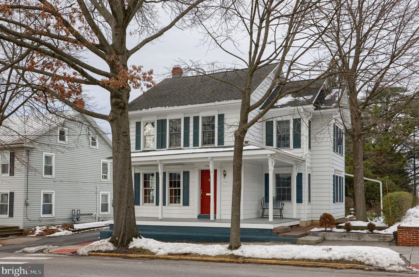 224 Main St, Hummelstown, PA 17036-1718