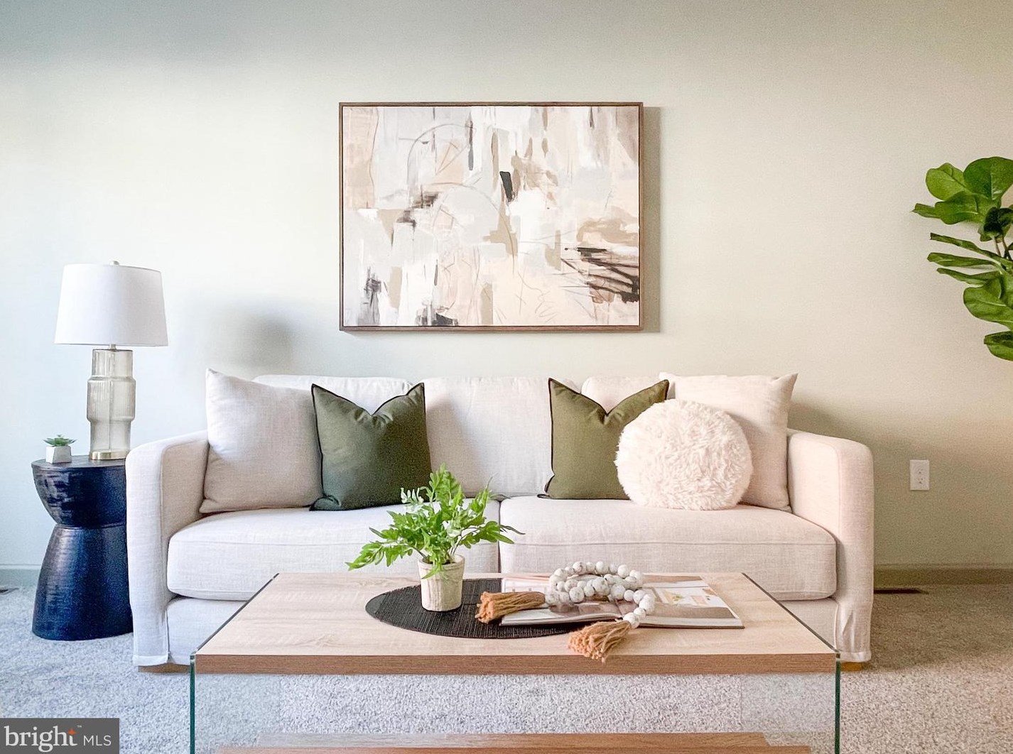 246 Hummel St, Harrisburg PA  17104-1728 exterior