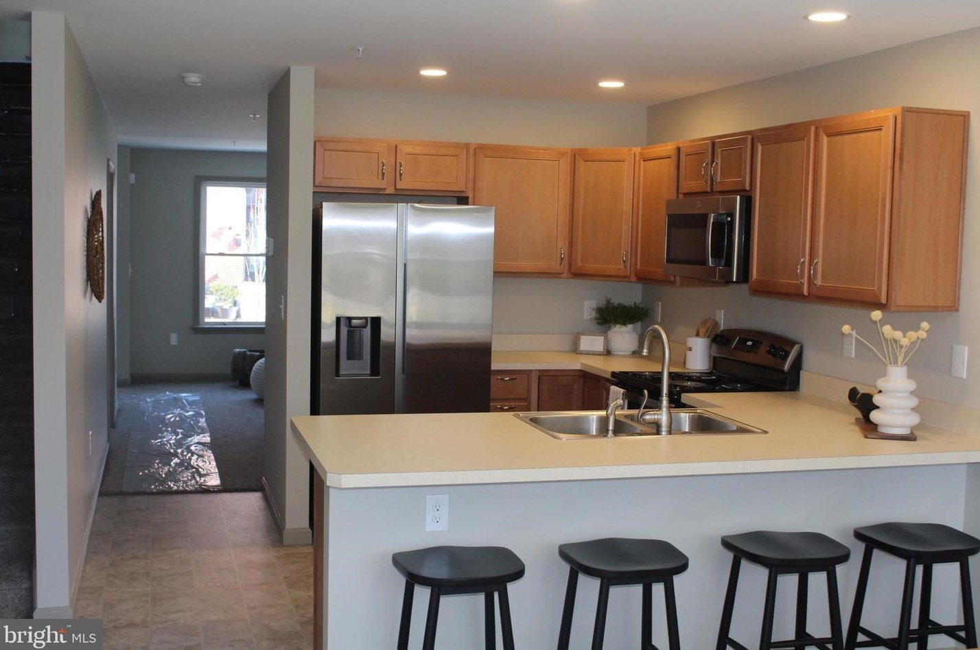 246 Hummel St, Harrisburg PA  17104-1728 exterior