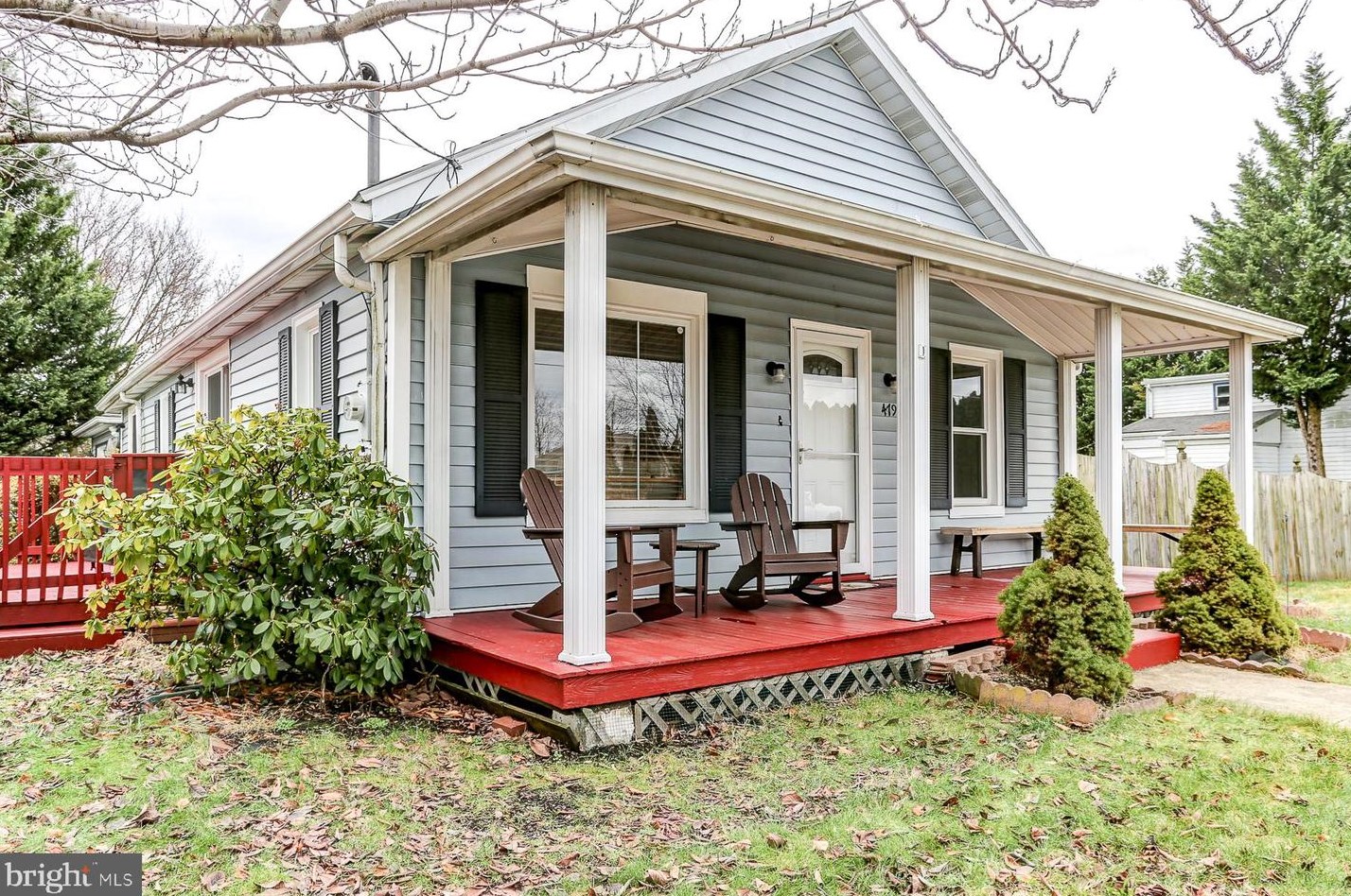 4799 Crown Ave, Harrisburg, PA 17109-3127