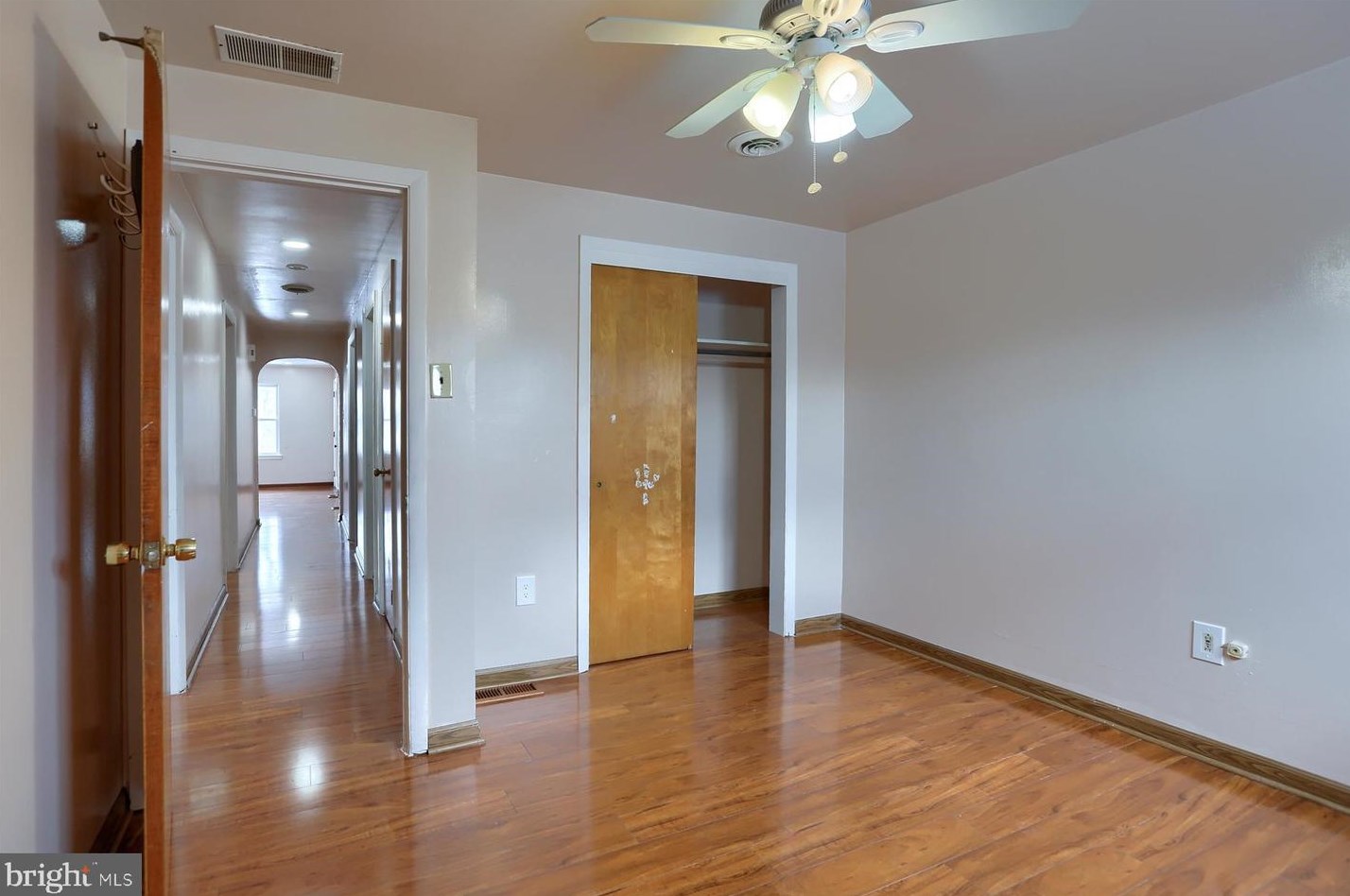 5003 Irene Dr, Harrisburg PA  17112-2138 exterior