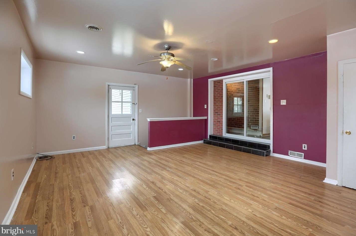 5003 Irene Dr, Harrisburg PA  17112-2138 exterior